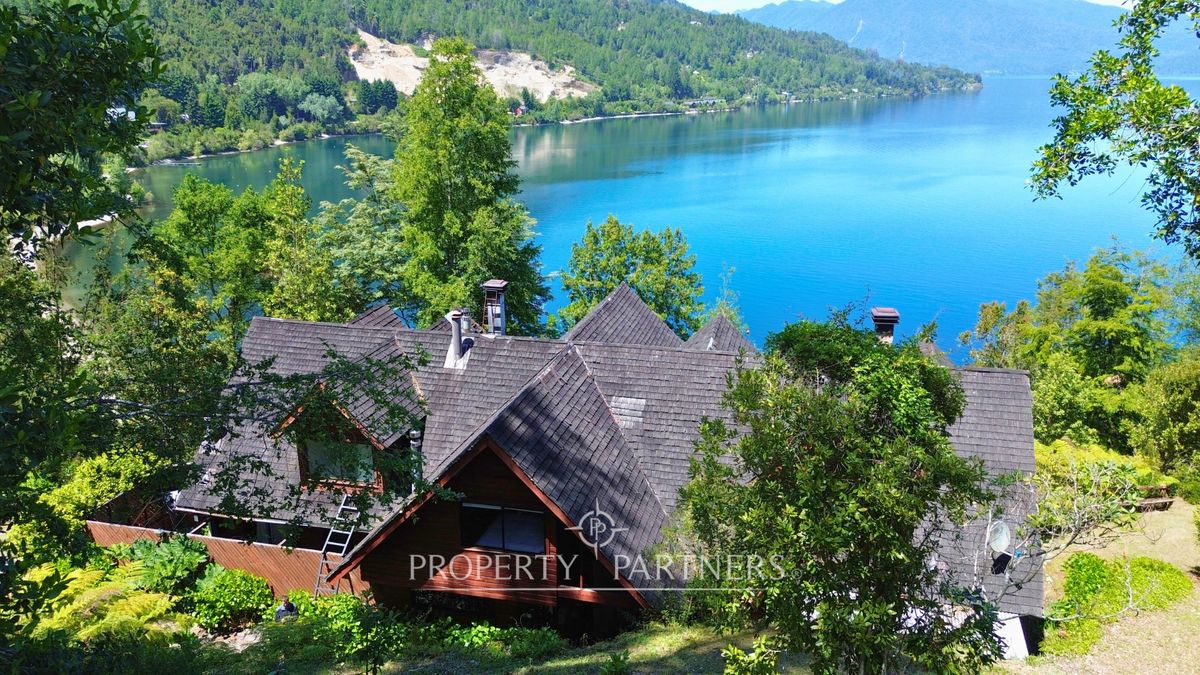 Casa con espectacular vista al lago Panguipulli